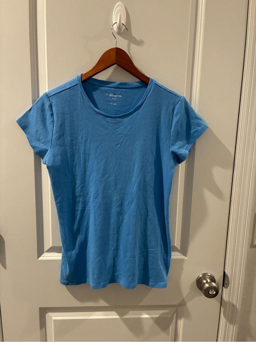 Liz Claiborne Women's Blue Short-Sleeve Crewneck Tee